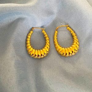 Gold Earrings - 14k